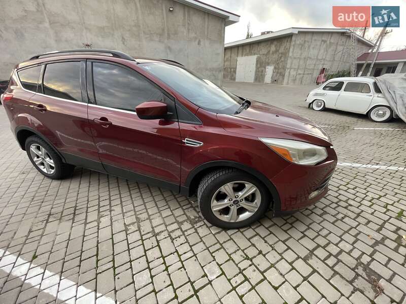 Позашляховик / Кросовер Ford Escape 2013 в Одесі