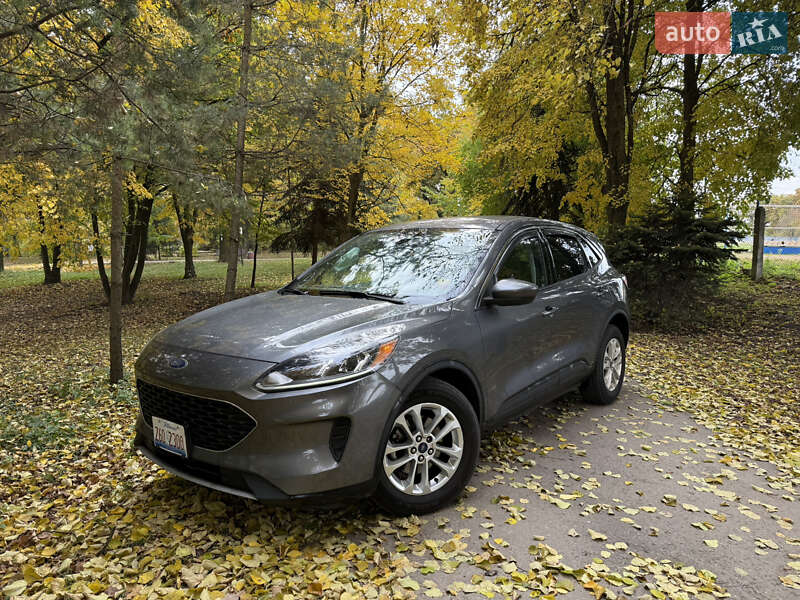 Позашляховик / Кросовер Ford Escape 2021 в Тернополі