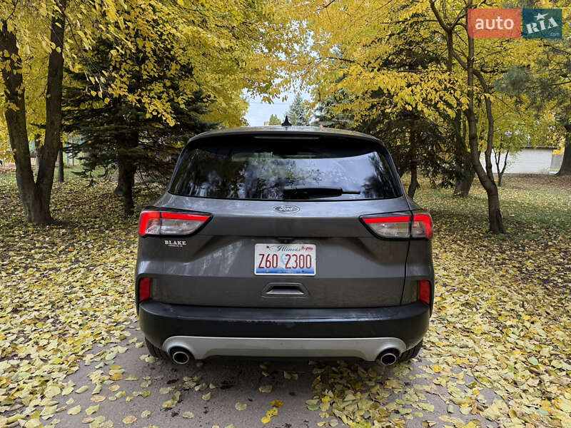 Позашляховик / Кросовер Ford Escape 2021 в Тернополі