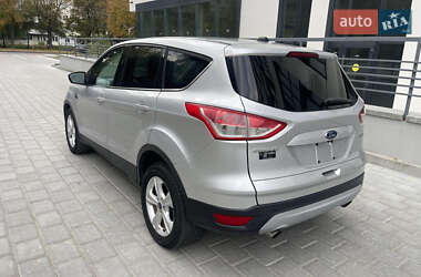 Внедорожник / Кроссовер Ford Escape 2013 в 