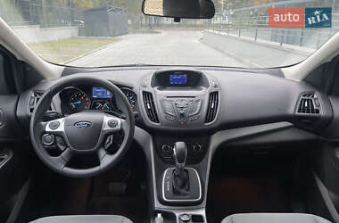 Внедорожник / Кроссовер Ford Escape 2013 в 