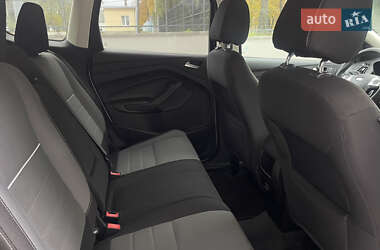 Внедорожник / Кроссовер Ford Escape 2013 в 