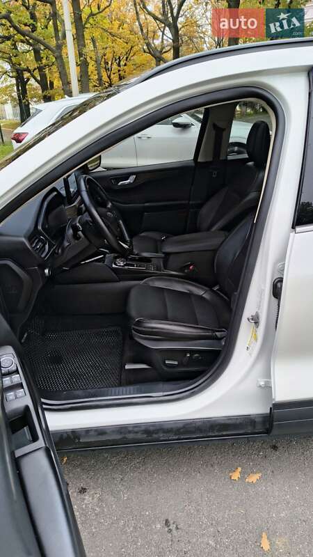 Позашляховик / Кросовер Ford Escape 2019 в Харкові фото 14 Позашляховик / Кросовер Ford Escape 2019 в Харкові