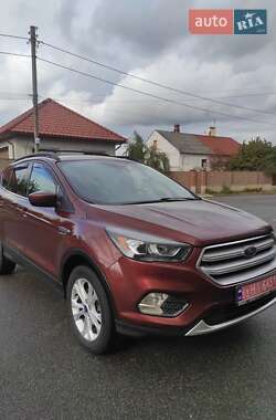 Внедорожник / Кроссовер Ford Escape 2017 в Ратным