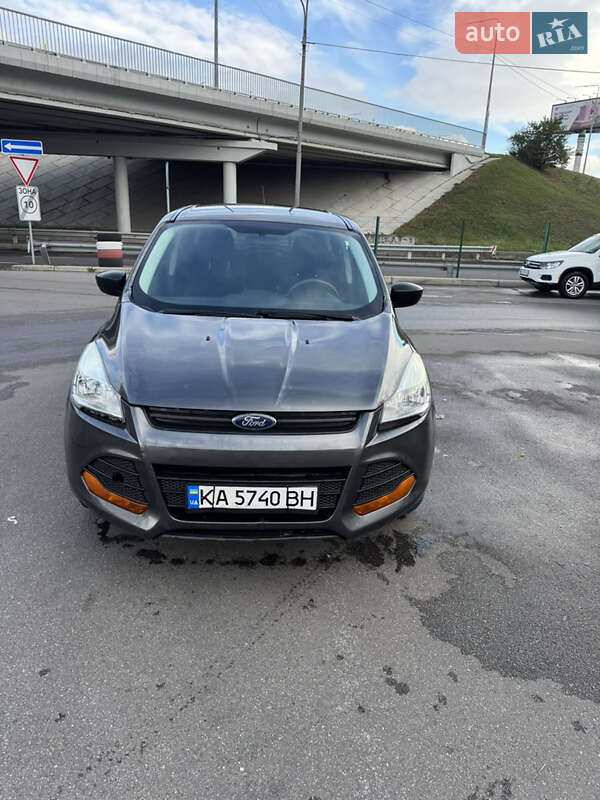 Позашляховик / Кросовер Ford Escape 2015 в Києві фото 5 Позашляховик / Кросовер Ford Escape 2015 в Києві