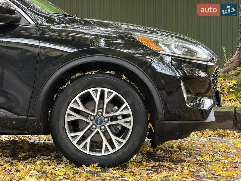 Внедорожник / Кроссовер Ford Escape 2020 в Львове фото 16 Внедорожник / Кроссовер Ford Escape 2020 в Львове