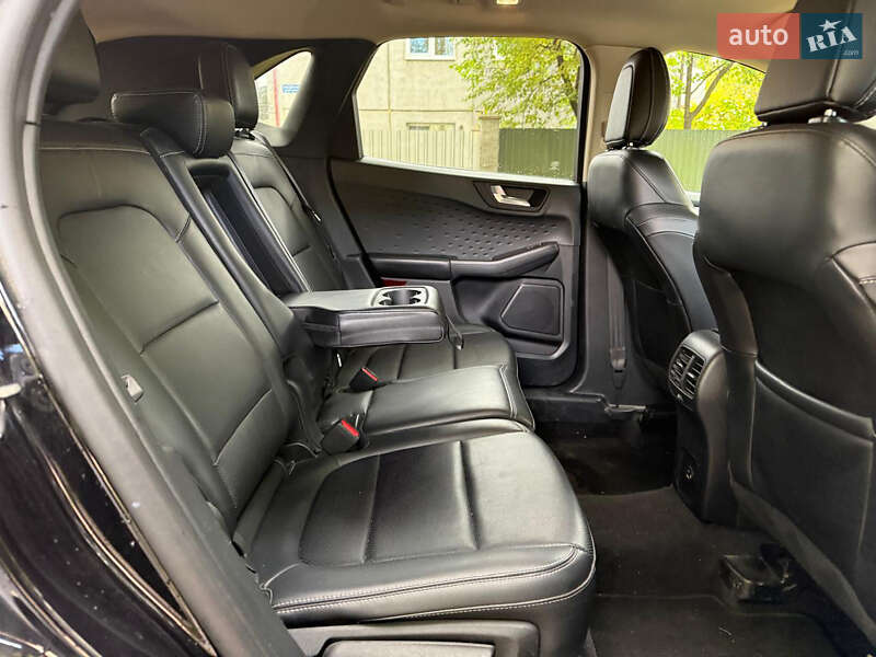 Внедорожник / Кроссовер Ford Escape 2020 в Львове фото 36 Внедорожник / Кроссовер Ford Escape 2020 в Львове