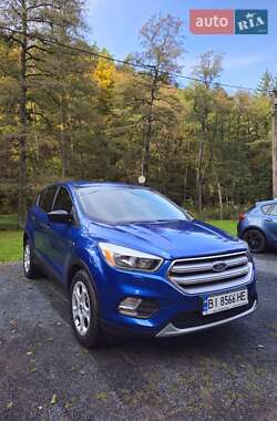 Позашляховик / Кросовер Ford Escape 2017 в Львові