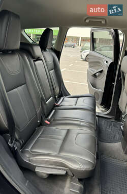 Внедорожник / Кроссовер Ford Escape 2013 в 