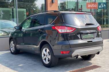 Позашляховик / Кросовер Ford Escape 2015 в  фото 8 Позашляховик / Кросовер Ford Escape 2015 в