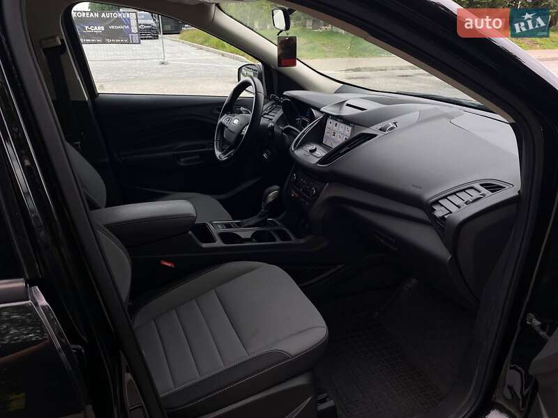 Позашляховик / Кросовер Ford Escape 2019 в Києві