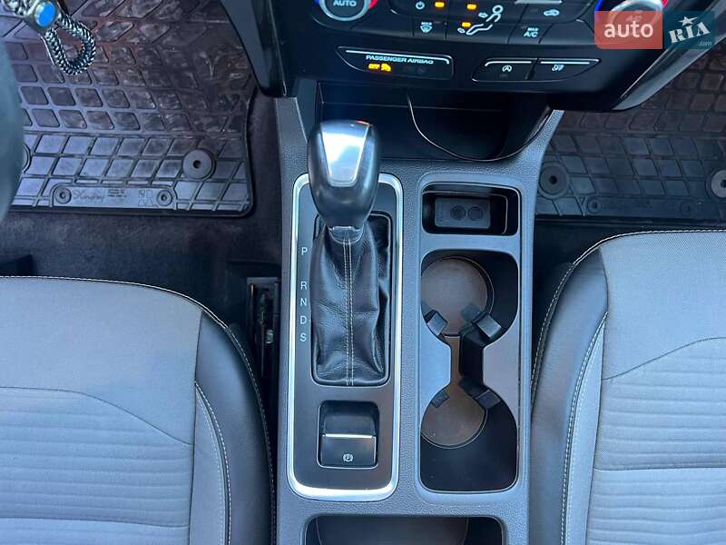Внедорожник / Кроссовер Ford Escape 2017 в Львове фото 34 Внедорожник / Кроссовер Ford Escape 2017 в Львове