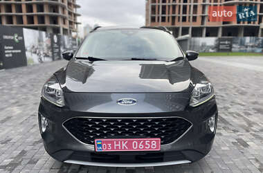 Внедорожник / Кроссовер Ford Escape 2019 в 
