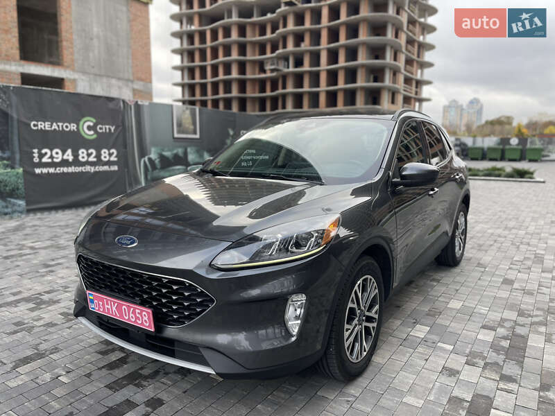 Внедорожник / Кроссовер Ford Escape 2019 в Киеве