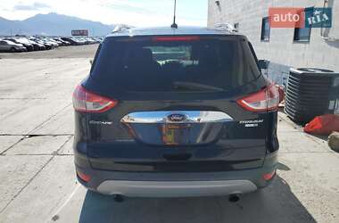 Внедорожник / Кроссовер Ford Escape 2016 в 