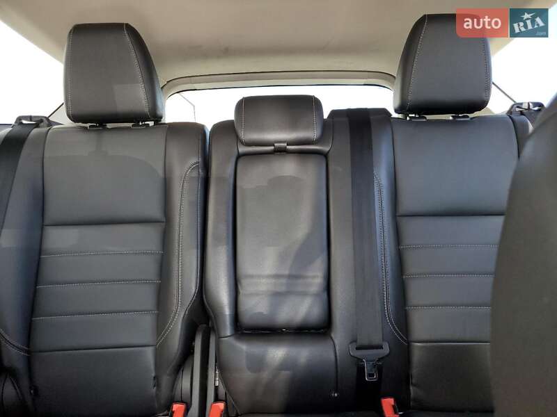 Позашляховик / Кросовер Ford Escape 2016 в Чернігові фото 10 Позашляховик / Кросовер Ford Escape 2016 в Чернігові
