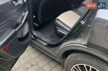 Позашляховик / Кросовер Ford Escape 2021 в  фото 6 Позашляховик / Кросовер Ford Escape 2021 в