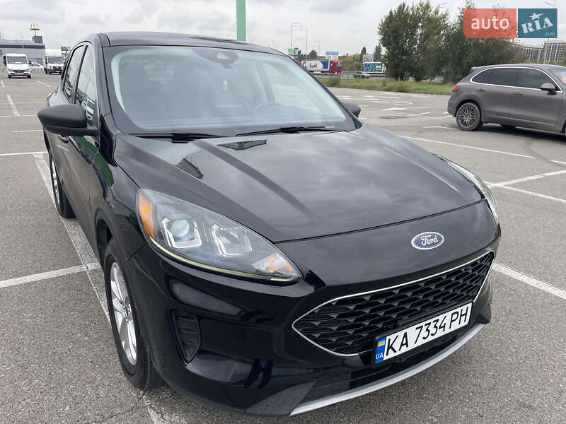 Позашляховик / Кросовер Ford Escape 2022 в Києві