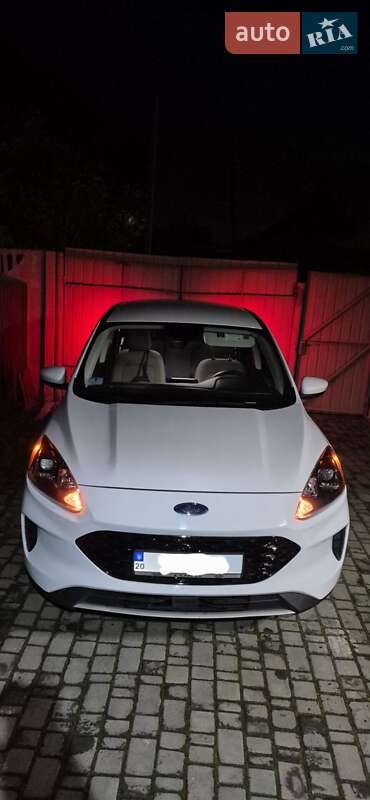 Внедорожник / Кроссовер Ford Escape 2021 в Кривом Роге