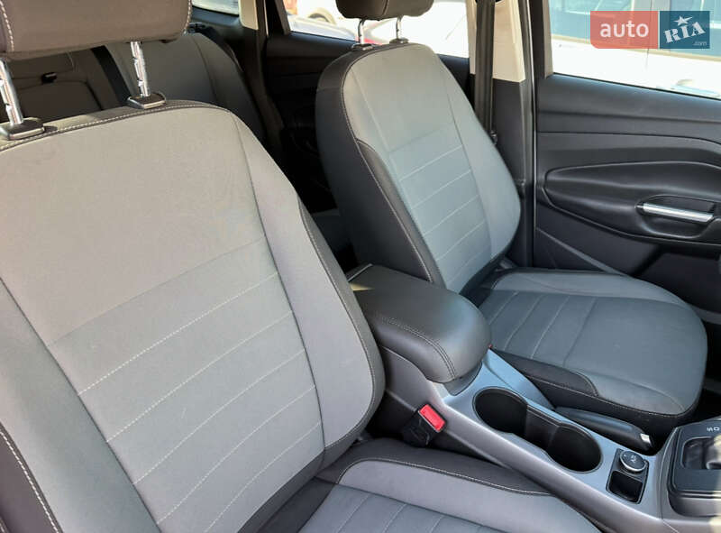 Внедорожник / Кроссовер Ford Escape 2016 в Ровно фото 12 Внедорожник / Кроссовер Ford Escape 2016 в Ровно