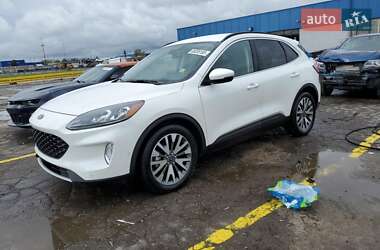 Позашляховик / Кросовер Ford Escape 2020 в  Позашляховик / Кросовер Ford Escape 2020 в