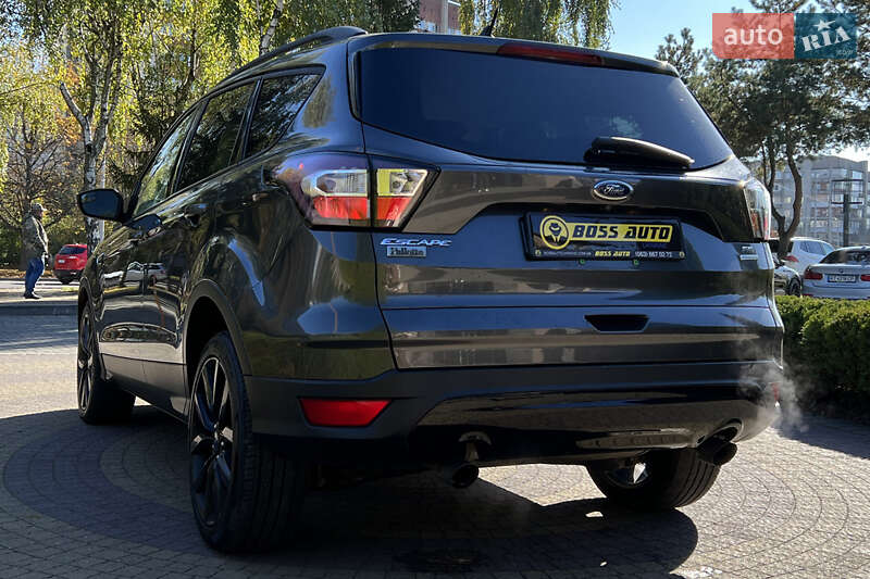 Внедорожник / Кроссовер Ford Escape 2018 в Львове