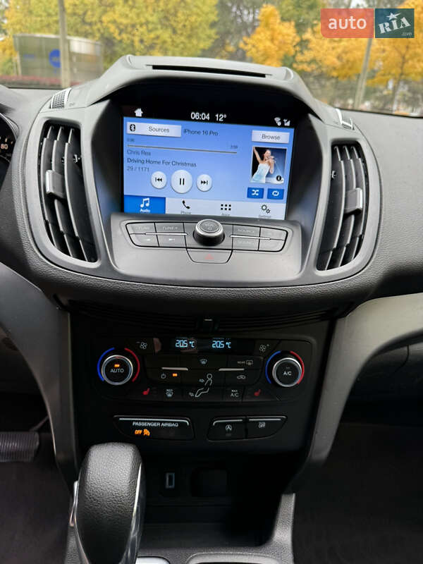 Внедорожник / Кроссовер Ford Escape 2018 в Днепре