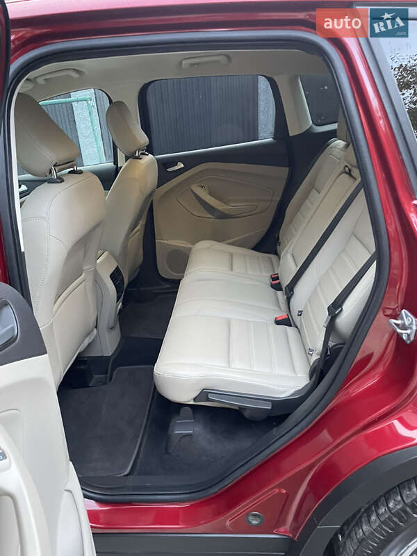 Внедорожник / Кроссовер Ford Escape 2019 в Львове