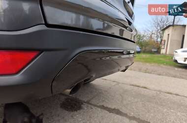 Внедорожник / Кроссовер Ford Escape 2019 в 