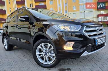 Внедорожник / Кроссовер Ford Escape 2017 в 