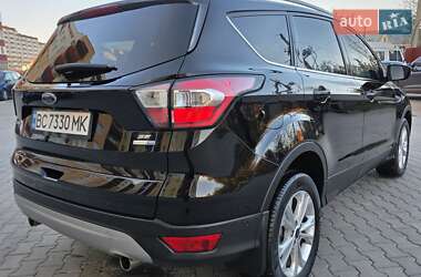 Внедорожник / Кроссовер Ford Escape 2017 в 