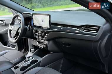 Внедорожник / Кроссовер Ford Escape 2023 в 