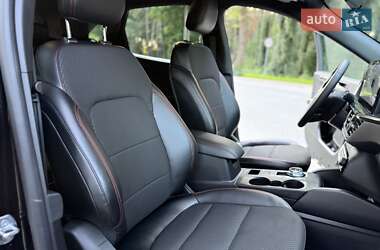 Внедорожник / Кроссовер Ford Escape 2023 в 