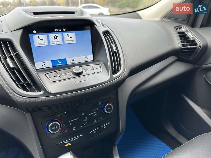 Внедорожник / Кроссовер Ford Escape 2017 в Киеве