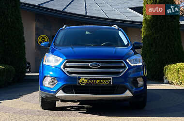 Позашляховик / Кросовер Ford Escape 2017 в  фото 2 Позашляховик / Кросовер Ford Escape 2017 в