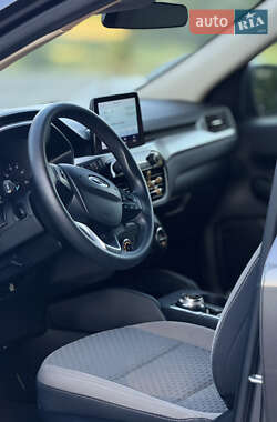 Позашляховик / Кросовер Ford Escape 2019 в  фото 8 Позашляховик / Кросовер Ford Escape 2019 в