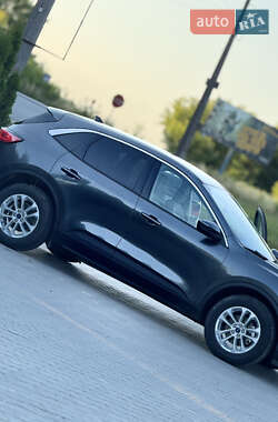 Позашляховик / Кросовер Ford Escape 2019 в  фото 32 Позашляховик / Кросовер Ford Escape 2019 в