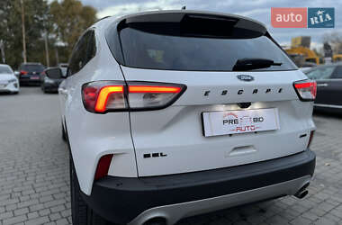 Позашляховик / Кросовер Ford Escape 2019 в  фото 11 Позашляховик / Кросовер Ford Escape 2019 в