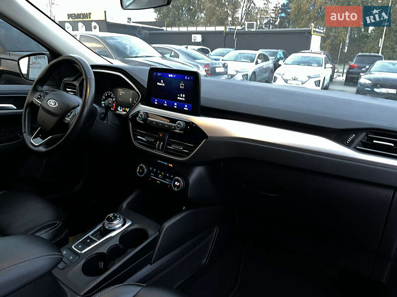 Внедорожник / Кроссовер Ford Escape 2019 в Львове фото 42 Внедорожник / Кроссовер Ford Escape 2019 в Львове