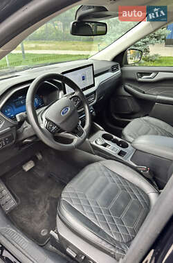 Позашляховик / Кросовер Ford Escape 2023 в  фото 7 Позашляховик / Кросовер Ford Escape 2023 в