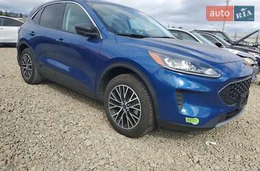 Внедорожник / Кроссовер Ford Escape 2022 в 