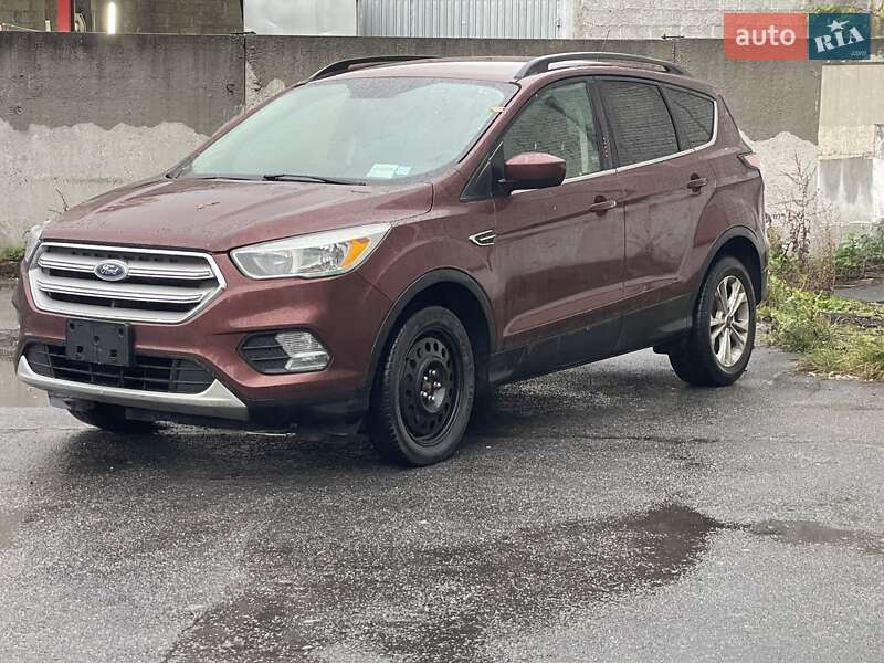Позашляховик / Кросовер Ford Escape 2017 в Львові фото 5 Позашляховик / Кросовер Ford Escape 2017 в Львові