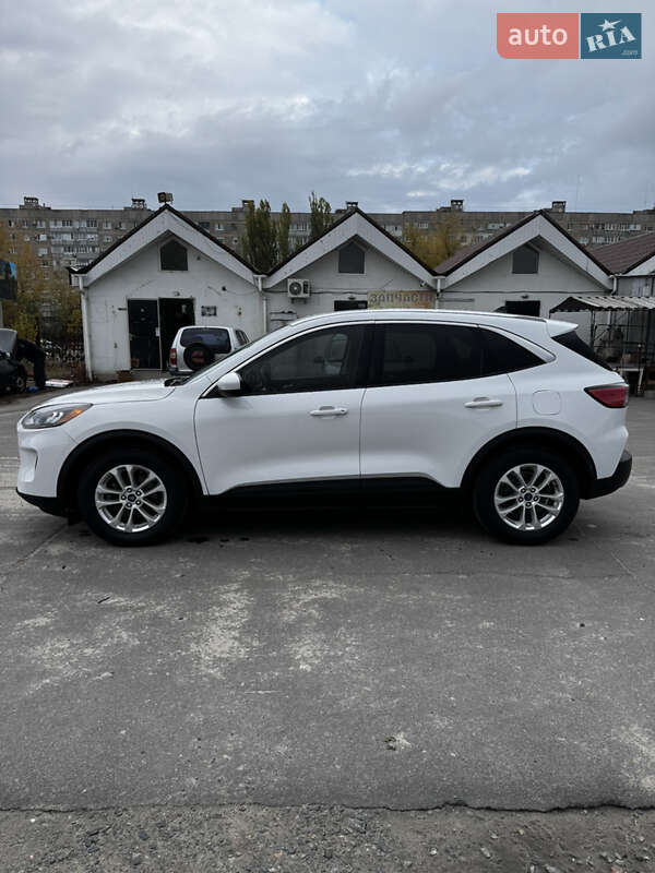 Позашляховик / Кросовер Ford Escape 2021 в Горішніх Плавнях фото 4 Позашляховик / Кросовер Ford Escape 2021 в Горішніх Плавнях