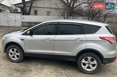 Внедорожник / Кроссовер Ford Escape 2015 в Днепре