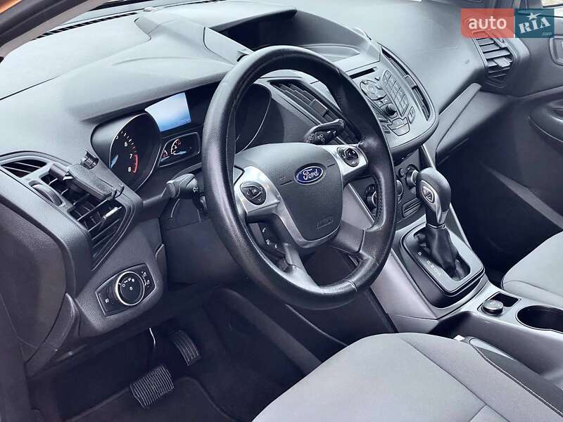 Внедорожник / Кроссовер Ford Escape 2015 в Днепре фото 24 Внедорожник / Кроссовер Ford Escape 2015 в Днепре