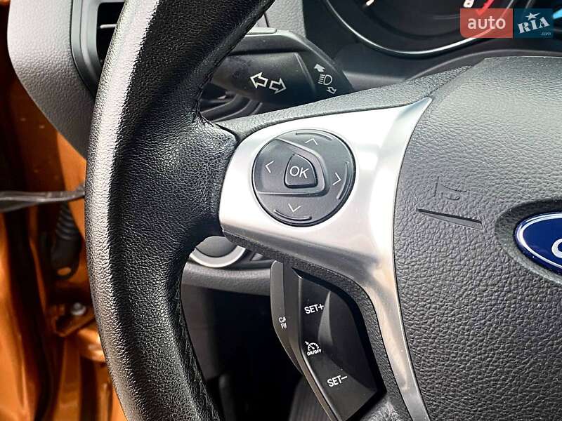 Внедорожник / Кроссовер Ford Escape 2015 в Днепре фото 29 Внедорожник / Кроссовер Ford Escape 2015 в Днепре