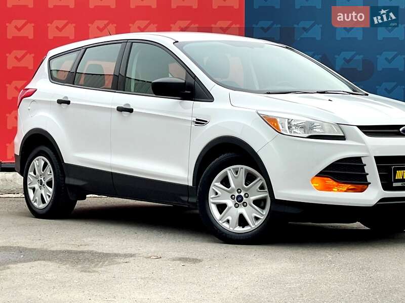 Внедорожник / Кроссовер Ford Escape 2015 в Киеве