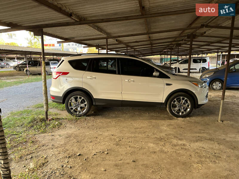 Позашляховик / Кросовер Ford Escape 2013 в Сумах