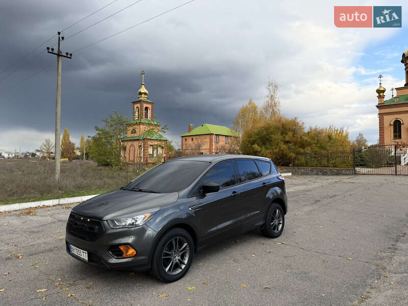 Позашляховик / Кросовер Ford Escape 2017 в Кропивницькому фото 3 Позашляховик / Кросовер Ford Escape 2017 в Кропивницькому