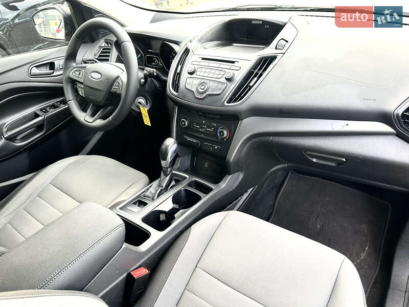Позашляховик / Кросовер Ford Escape 2017 в Львові фото 14 Позашляховик / Кросовер Ford Escape 2017 в Львові